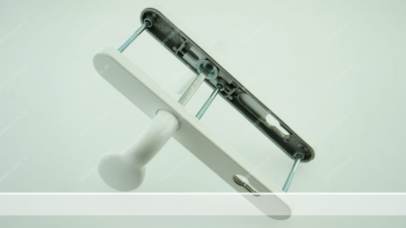 KĽUČKA-GUĽA PRESSBURG LM92 67-72 - BIELA